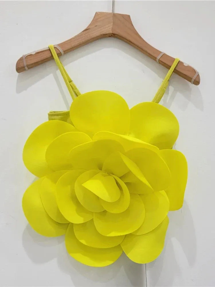 Top con Flores 3D
